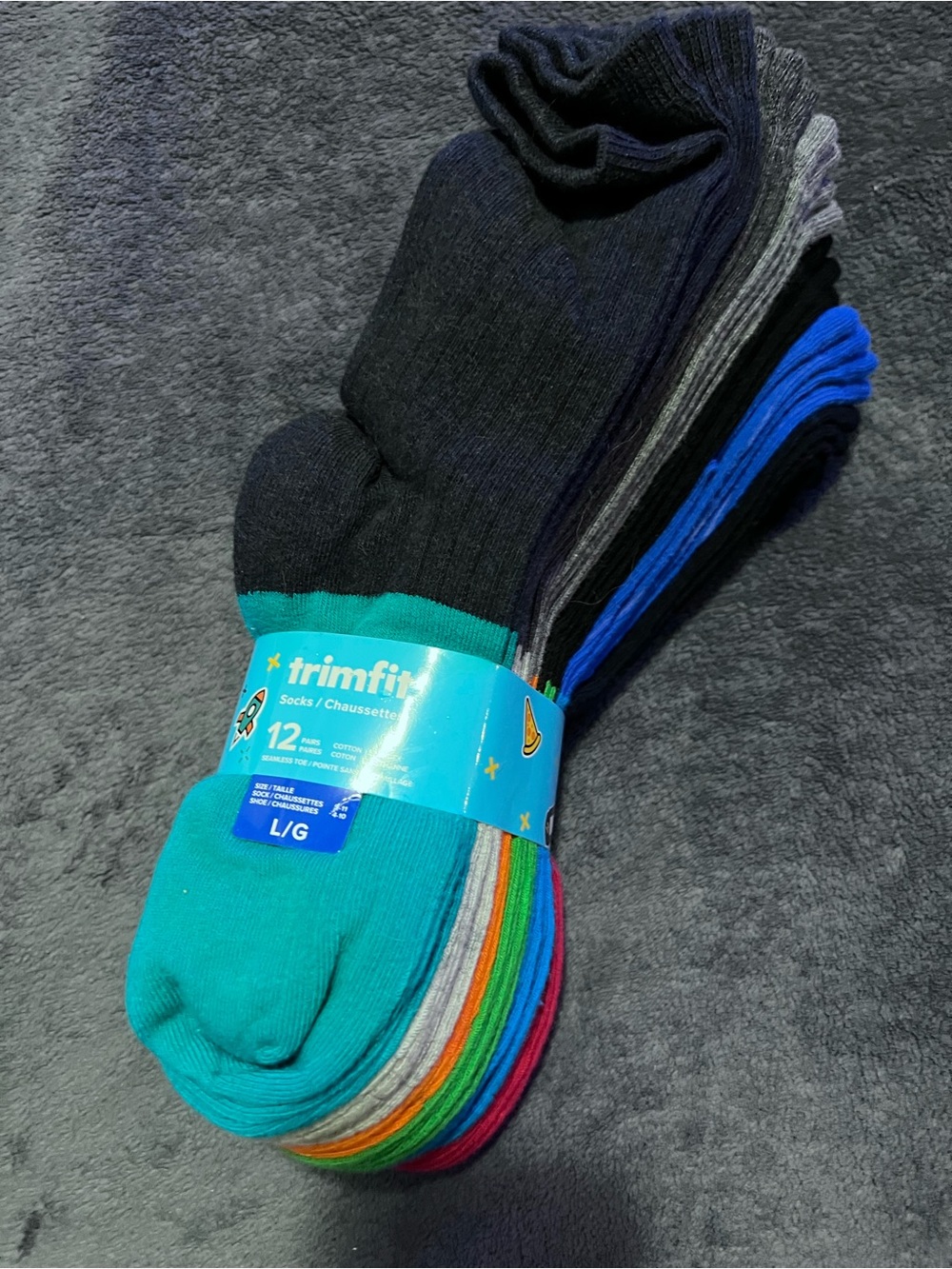 NEW Trimfit 12-Pack Crew Socks in Teal, Black, Gray & Bright Assorted